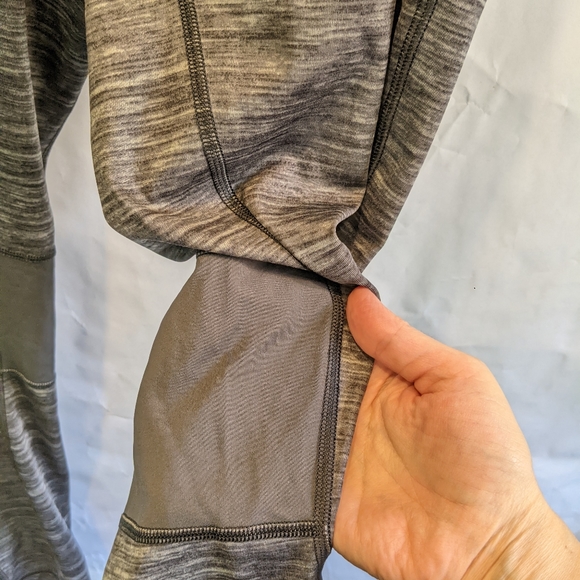 Lululemon Surge tights size M XL in EUC - Picture 9 of 14